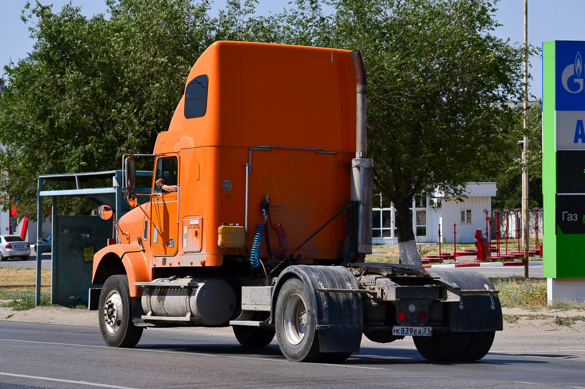 Волгоградская область, № К 839 ЕА 31 — Freightliner FLD 120 SD