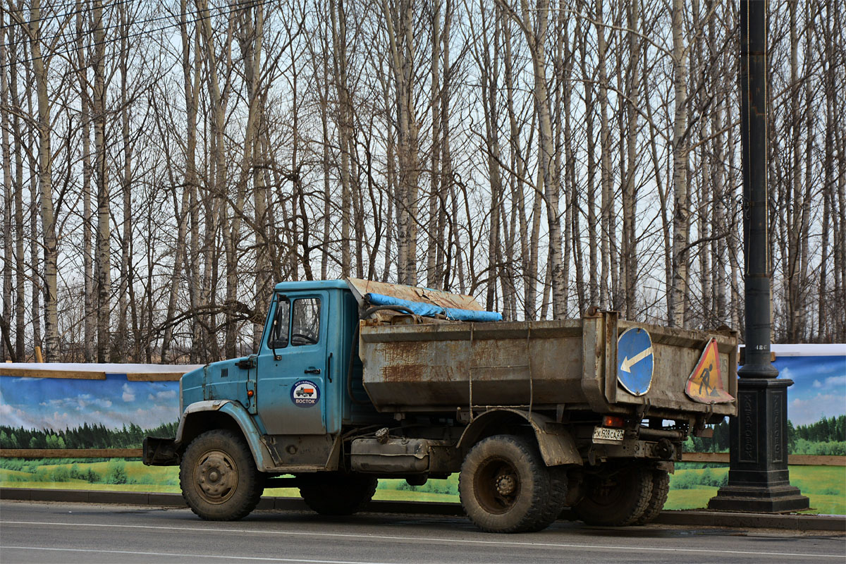 Хабаровский край, № Х 928 СА 27 — ЗИЛ-494560