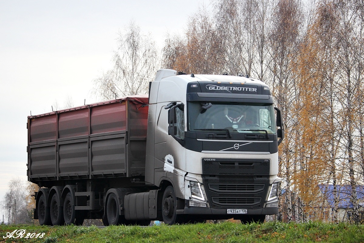 Воронежская область, № Т 935 АТ 136 — Volvo ('2012) FH.460