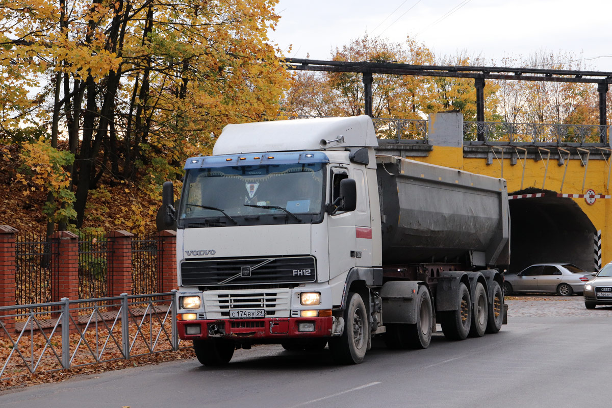 Калининградская область, № С 174 ВУ 39 — Volvo ('1993) FH12.380