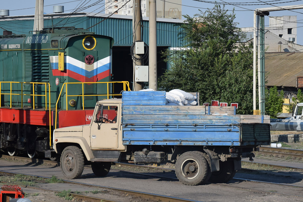 Волгоградская область, № Р 930 НУ 64 — ГАЗ-3307