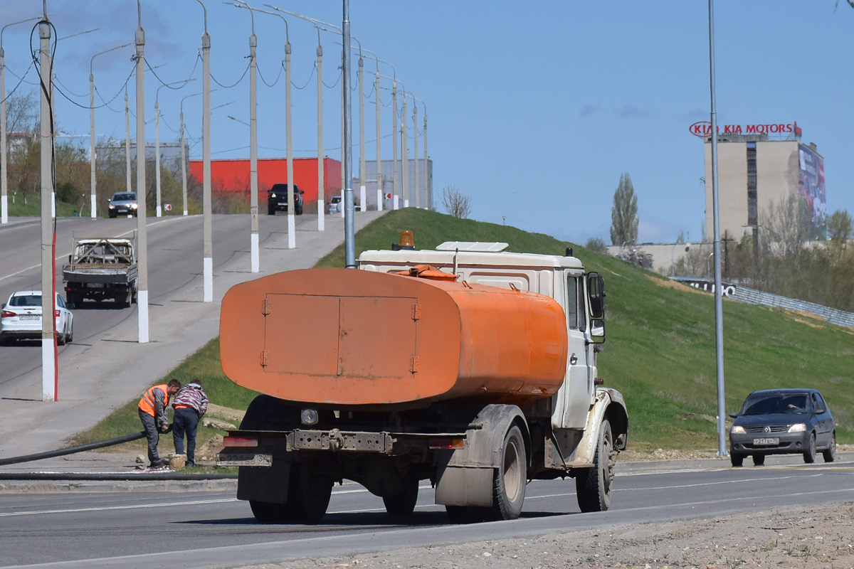 Волгоградская область, № Р 221 ВВ 34 — ЗИЛ-433362