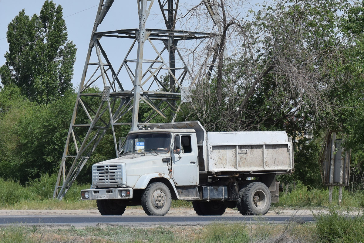 Волгоградская область, № Е 092 ТС 34 — ЗИЛ-494560