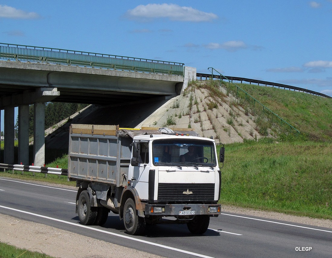 Витебская область, № АВ 9330-2 — МАЗ-5551 (общая модель)