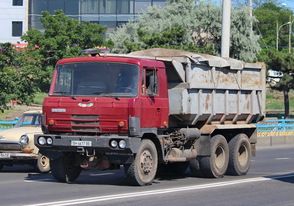 Одесская область, № ВН 6617 ВЕ — Tatra 815 S1