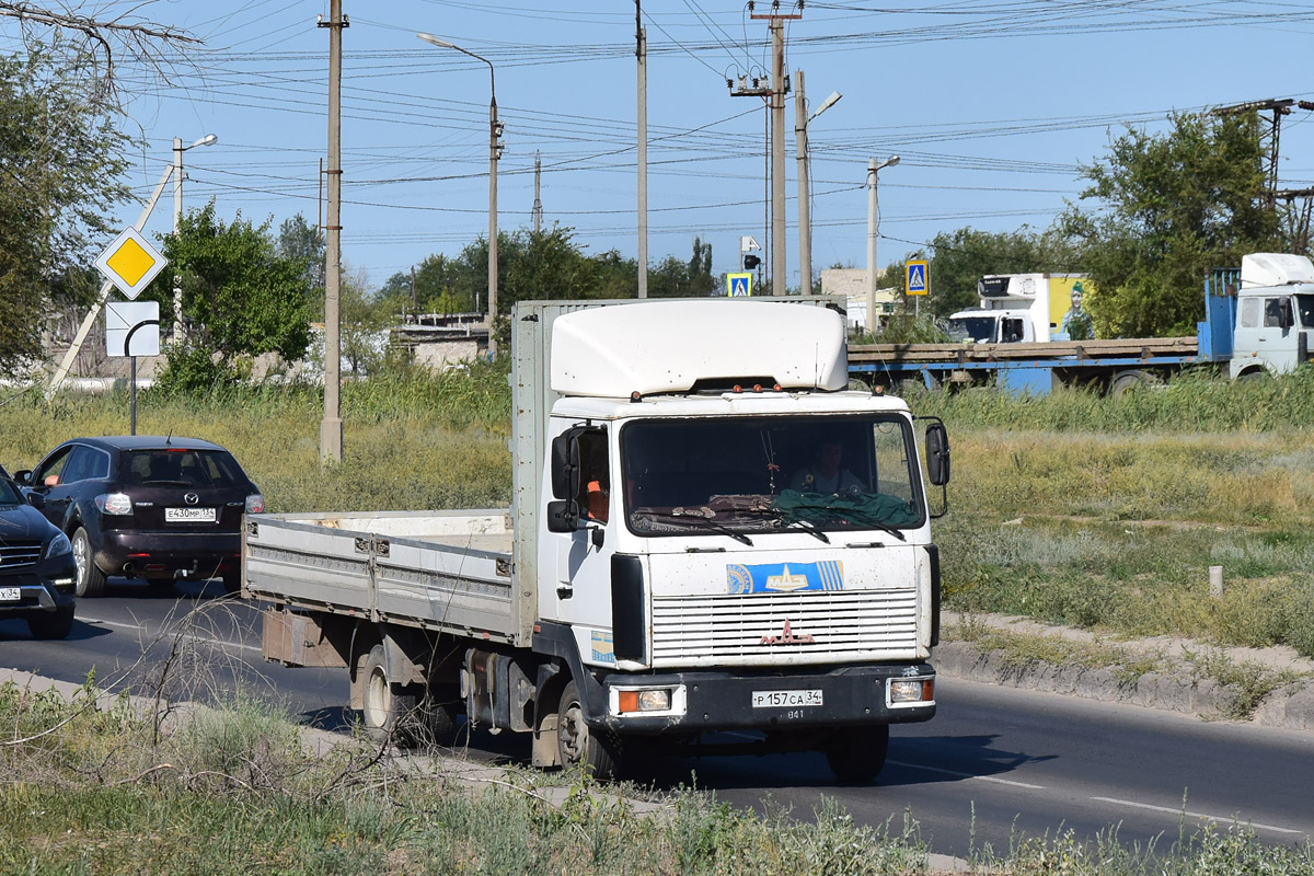 Волгоградская область, № Р 157 СА 34 — МАЗ-437143