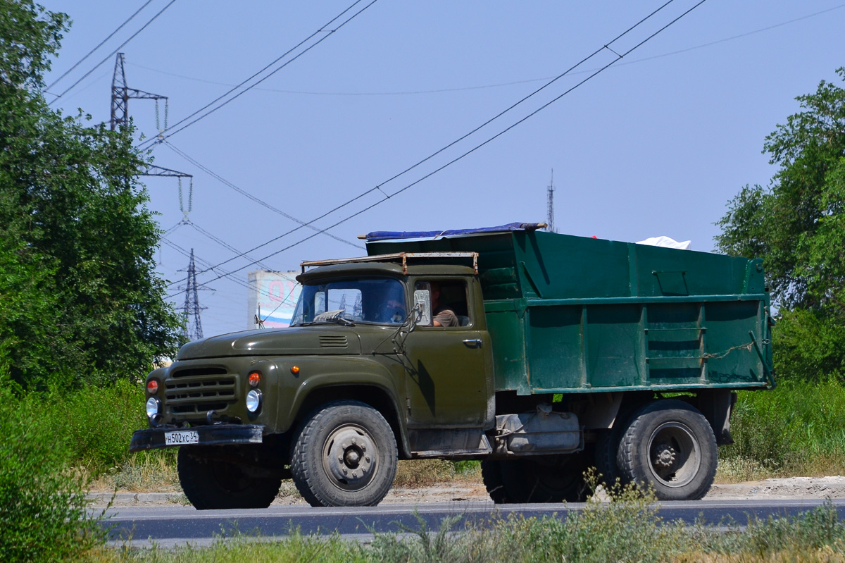 Волгоградская область, № Н 502 ХС 34 — ЗИЛ-495810