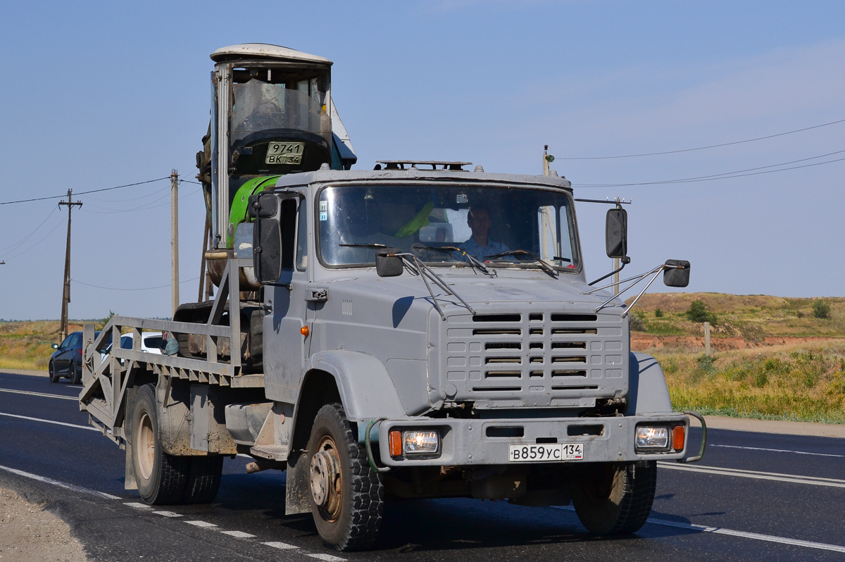 Волгоградская область, № В 859 УС 134 — ЗИЛ-534332