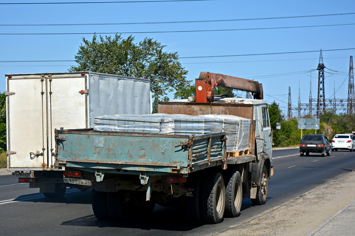 Волгоградская область, № Р 137 ТР 34 — КамАЗ-5320