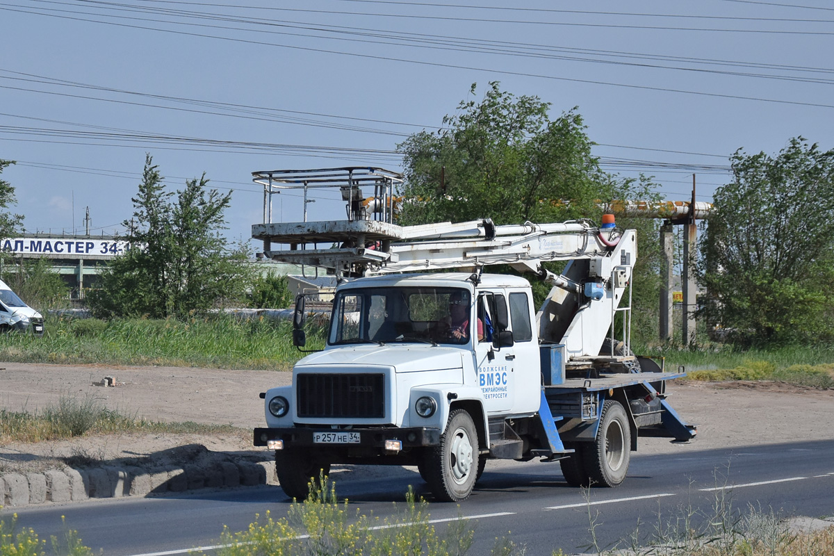 Волгоградская область, № Р 257 НЕ 34 — ГАЗ-3309