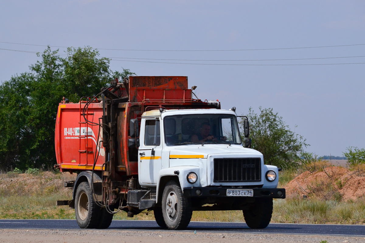 Волгоградская область, № Р 883 СХ 34 — ГАЗ-3309