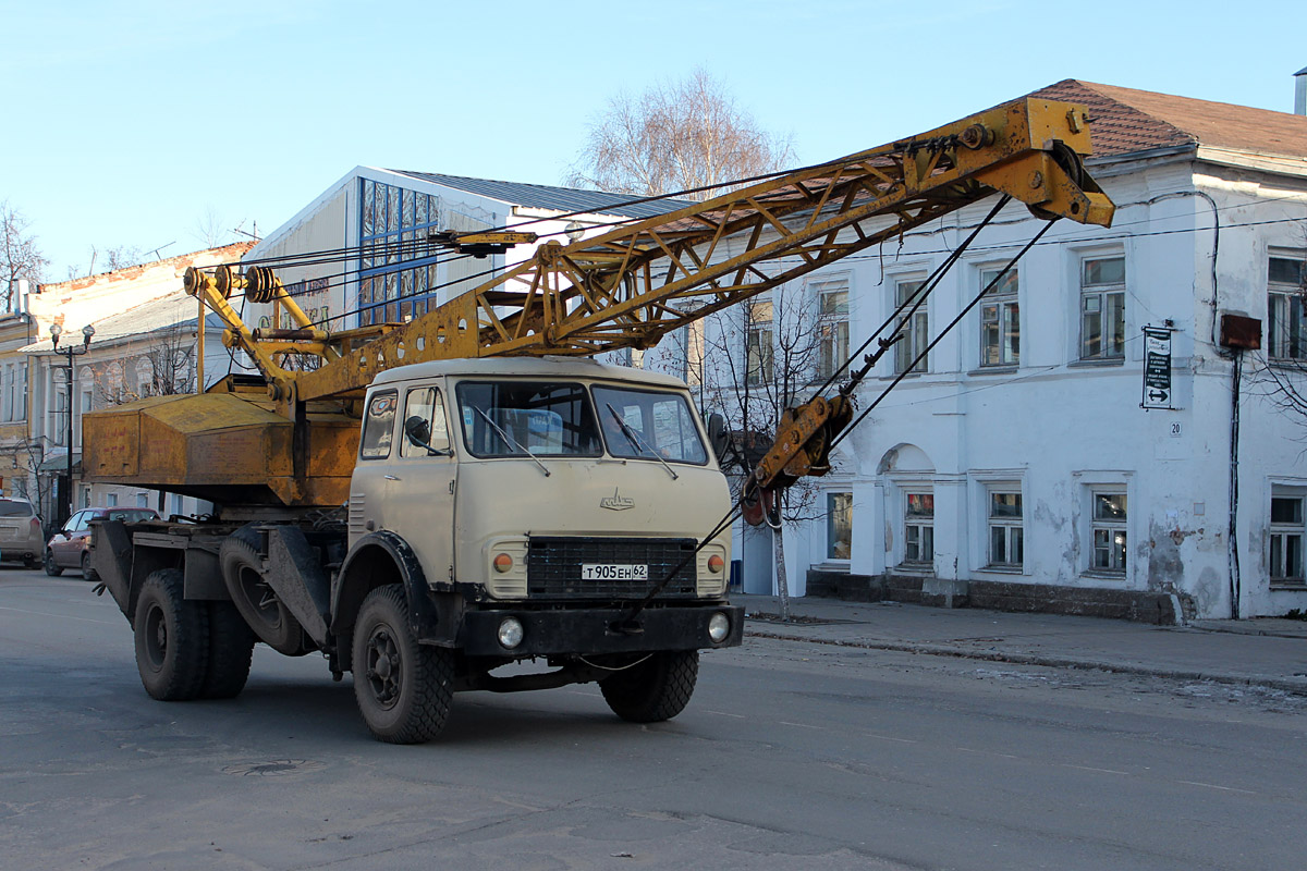 Рязанская область, № Т 905 ЕН 62 — МАЗ-5334