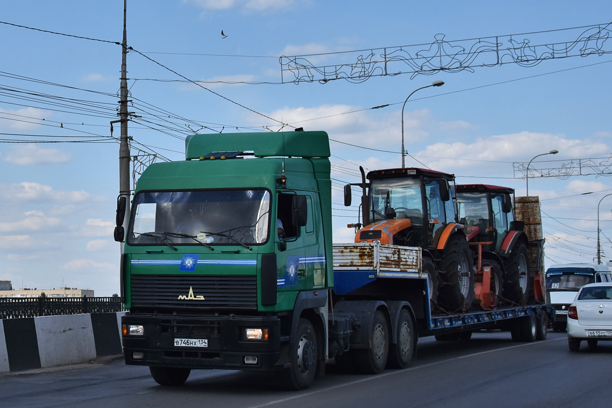 Волгоградская область, № В 746 НХ 134 — МАЗ-6430A5