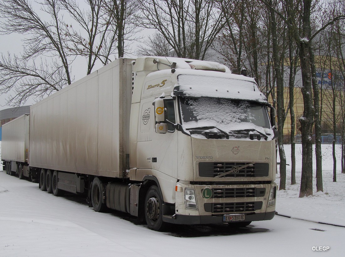 Северная Македония, № KA 5390 AC — Volvo ('2002) FH12.440