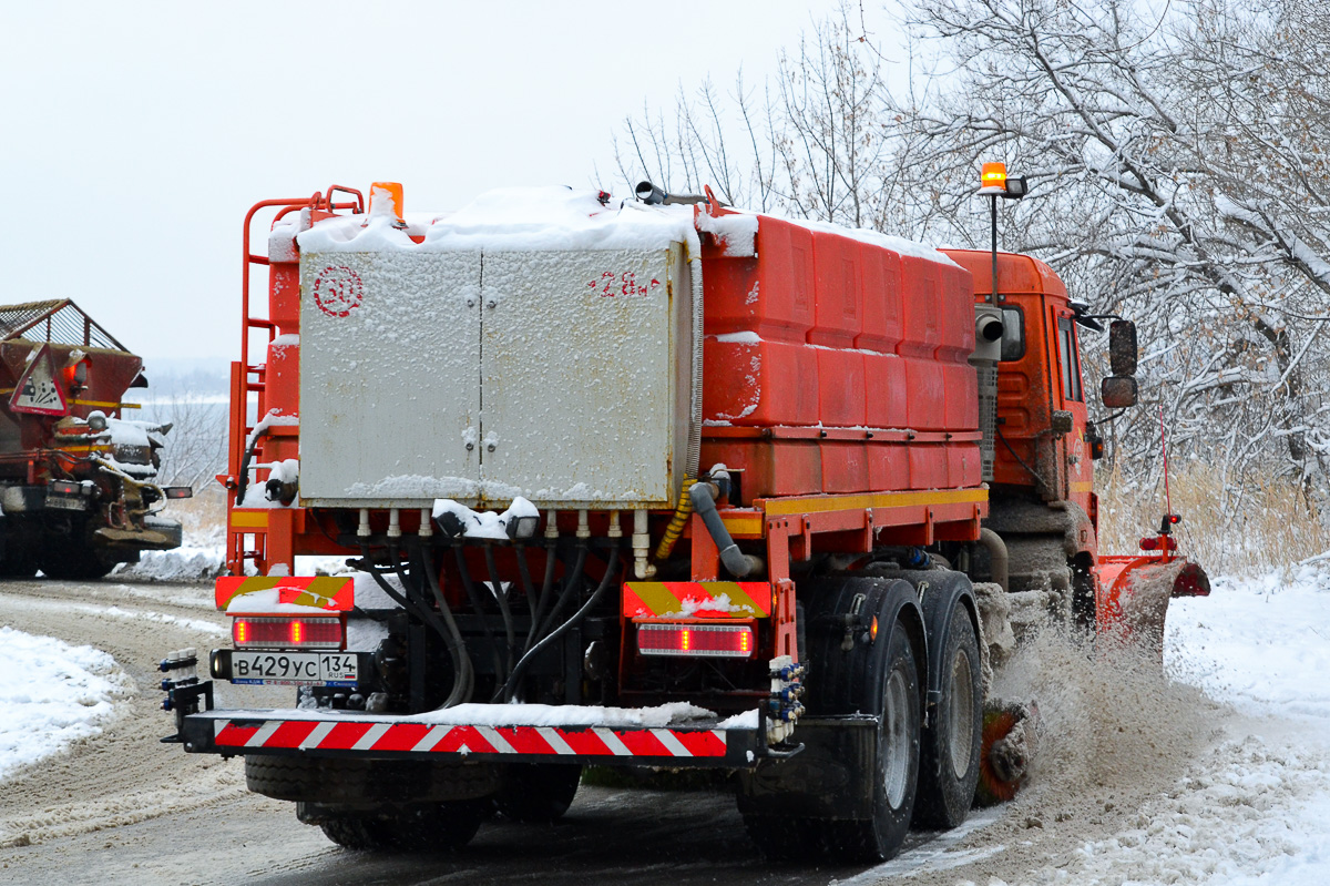 Волгоградская область, № В 429 УС 134 — КамАЗ-65115-42