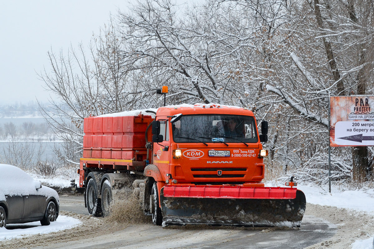 Волгоградская область, № В 429 УС 134 — КамАЗ-65115-42