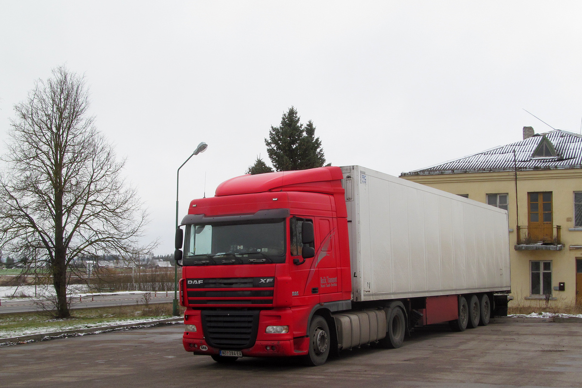 Сербия, № NS 284-EA — DAF XF105 FT