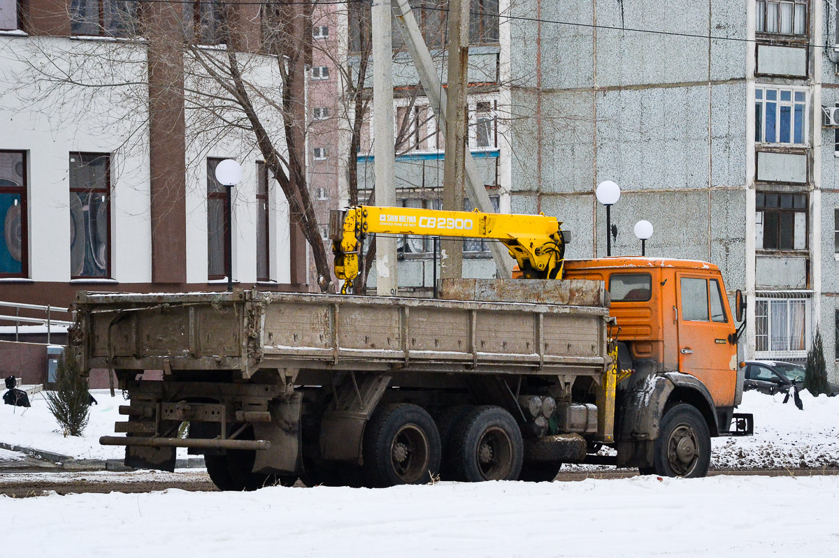 Волгоградская область, № А 810 МО 134 — КамАЗ-5320