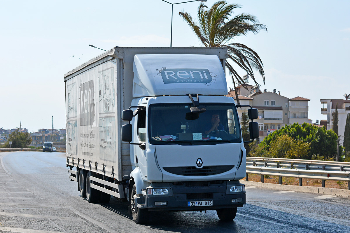 Турция, № 32 PA 015 — Renault Midlum
