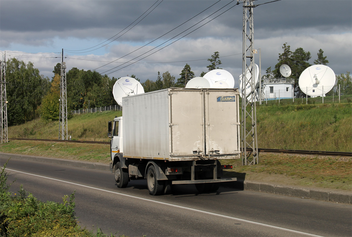 Красноярский край, № С 910 ЕР 124 — МАЗ-5337A2