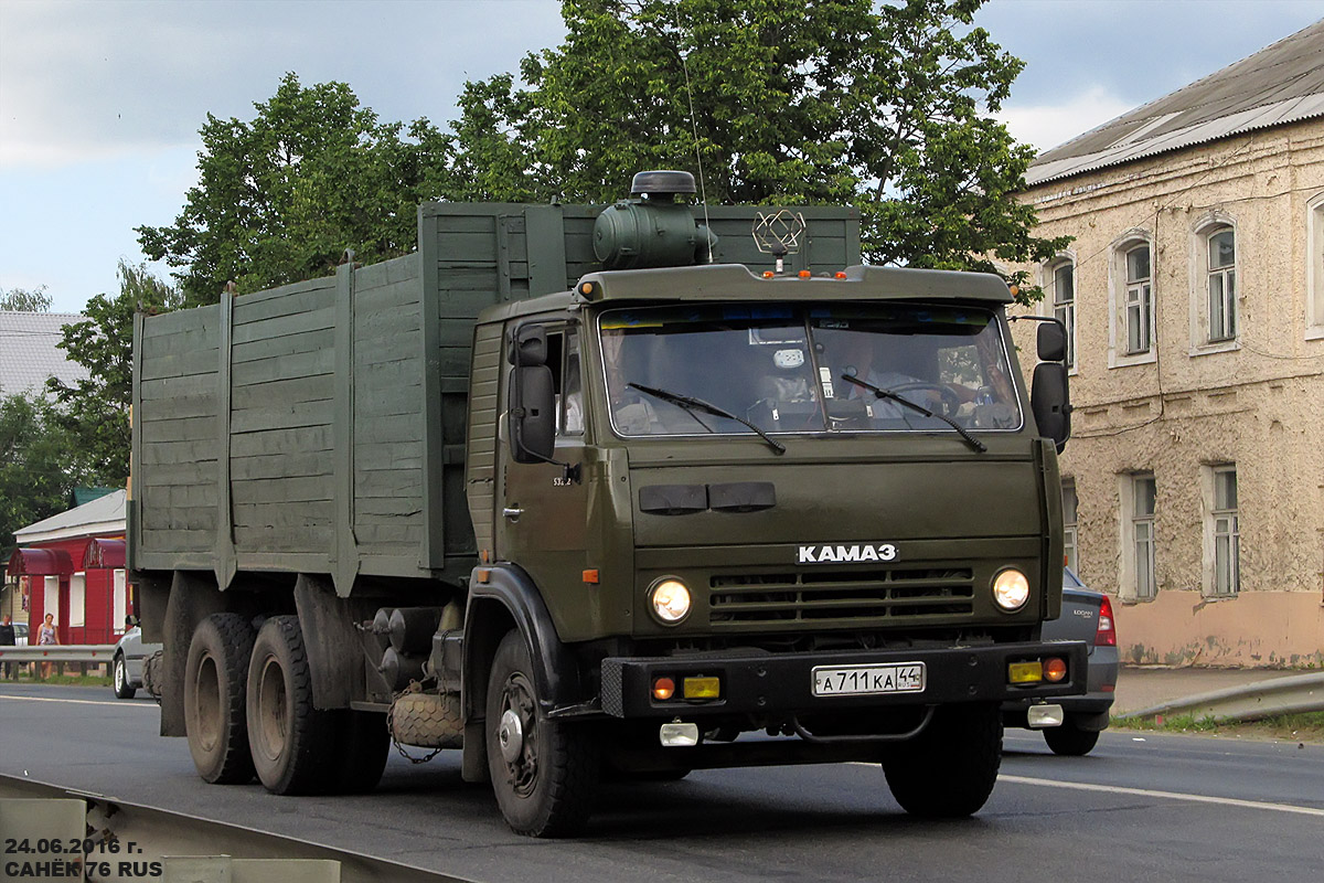 Костромская область, № А 711 КА 44 — КамАЗ-53212