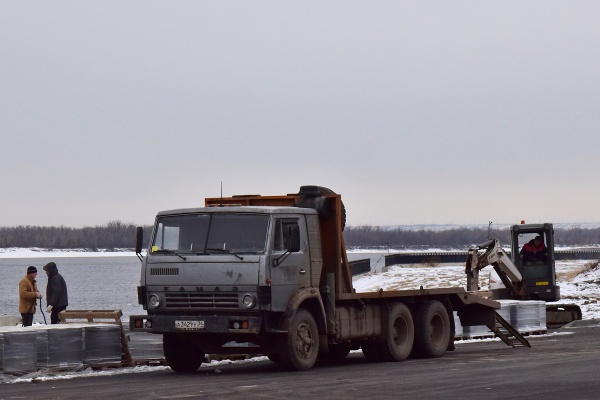 Волгоградская область, № А 342 УУ 34 — КамАЗ-5320