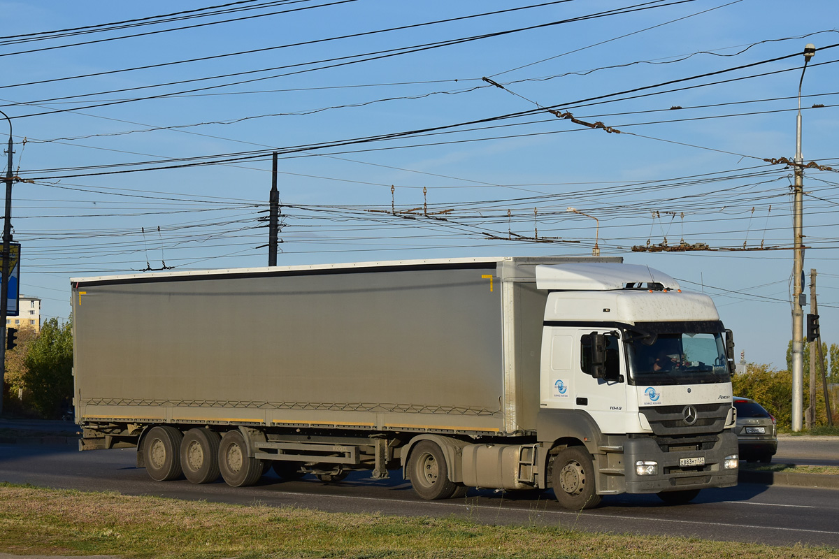 Волгоградская область, № Е 883 МТ 134 — Mercedes-Benz Axor 1840 [Z9M]