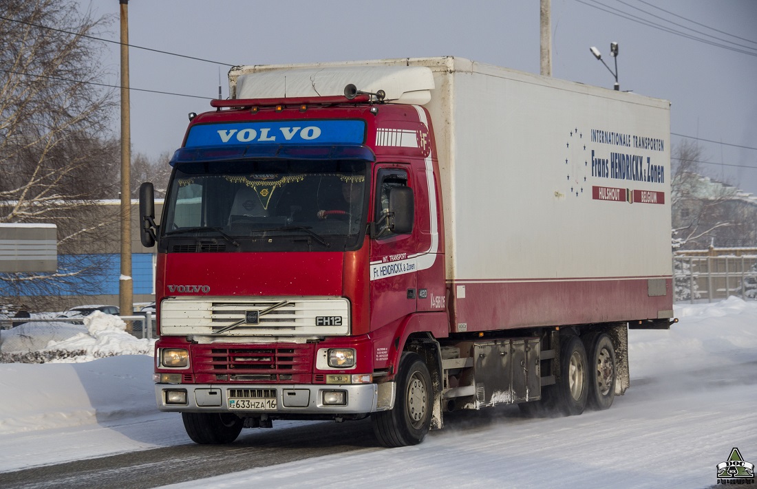 Восточно-Казахстанская область, № 633 HZA 16 — Volvo ('1993) FH12.420