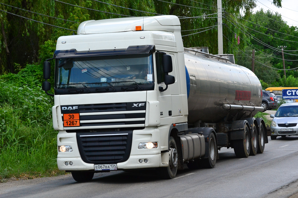 Волгоградская область, № Е 067 ВА 134 — DAF XF105 FT