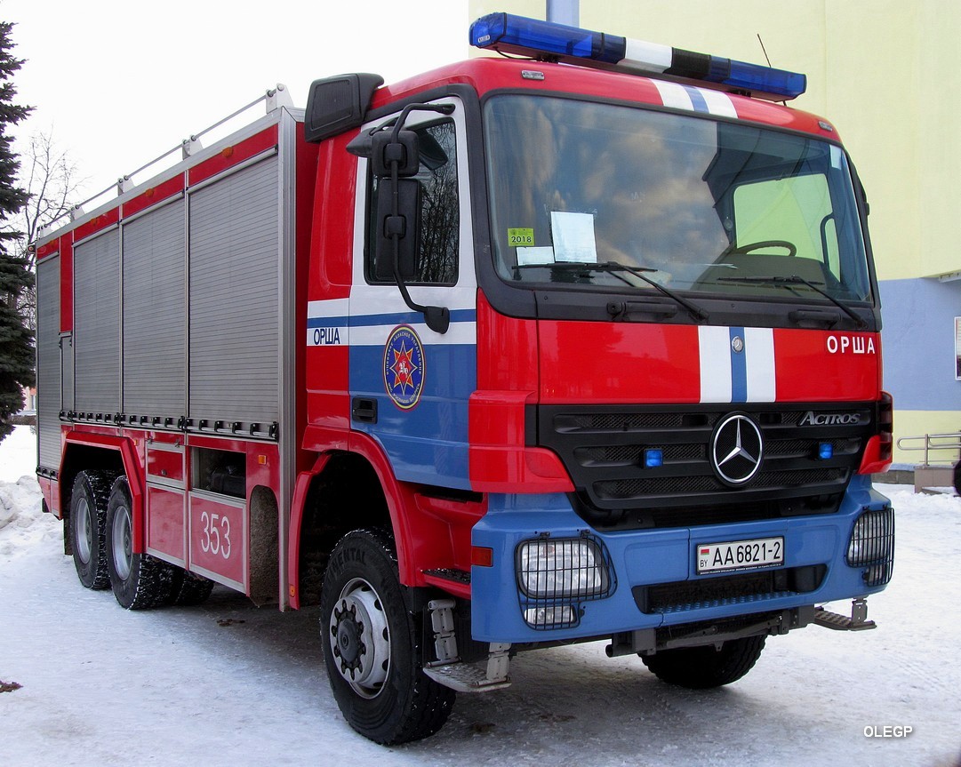 Витебская область, № АА 6821-2 — Mercedes-Benz Actros ('2003) 3336