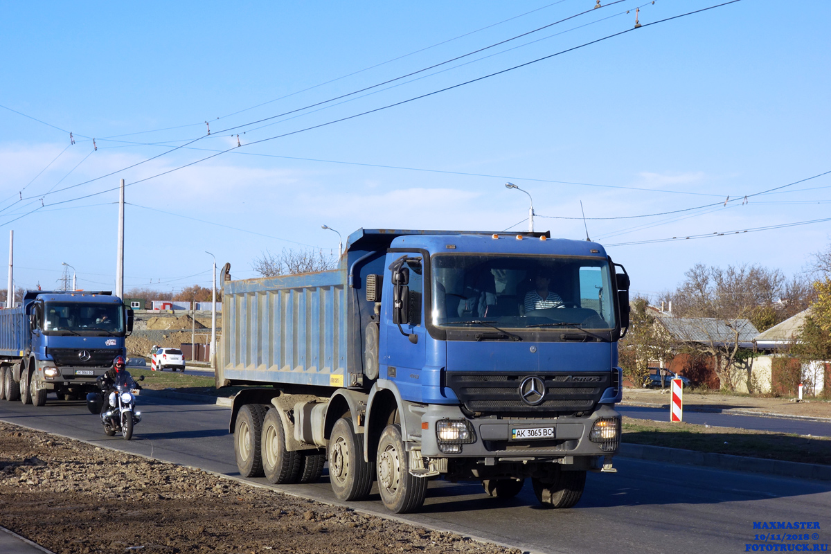 Крым, № АК 3065 ВС — Mercedes-Benz Actros ('2003)