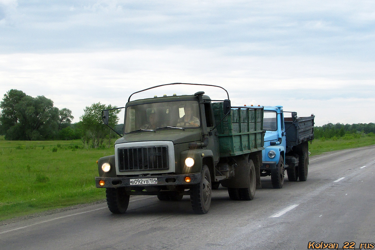 Новосибирская область, № В 092 УВ 154 — ГАЗ-3306