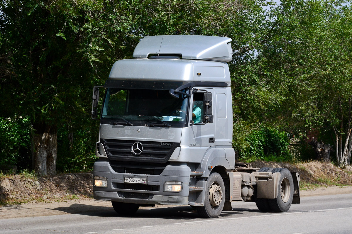 Волгоградская область, № Р 032 УУ 34 — Mercedes-Benz Axor 1843