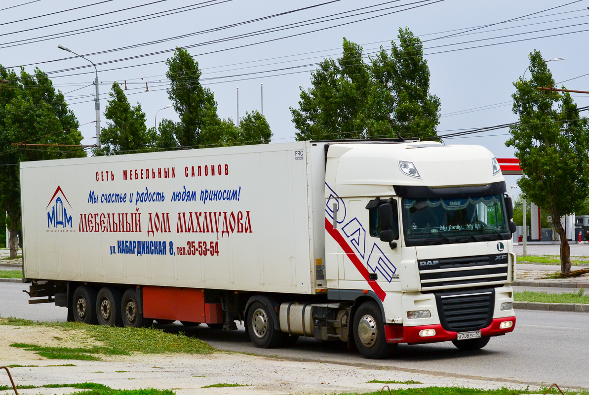 Астраханская область, № А 208 ЕС 30 — DAF XF105 FT