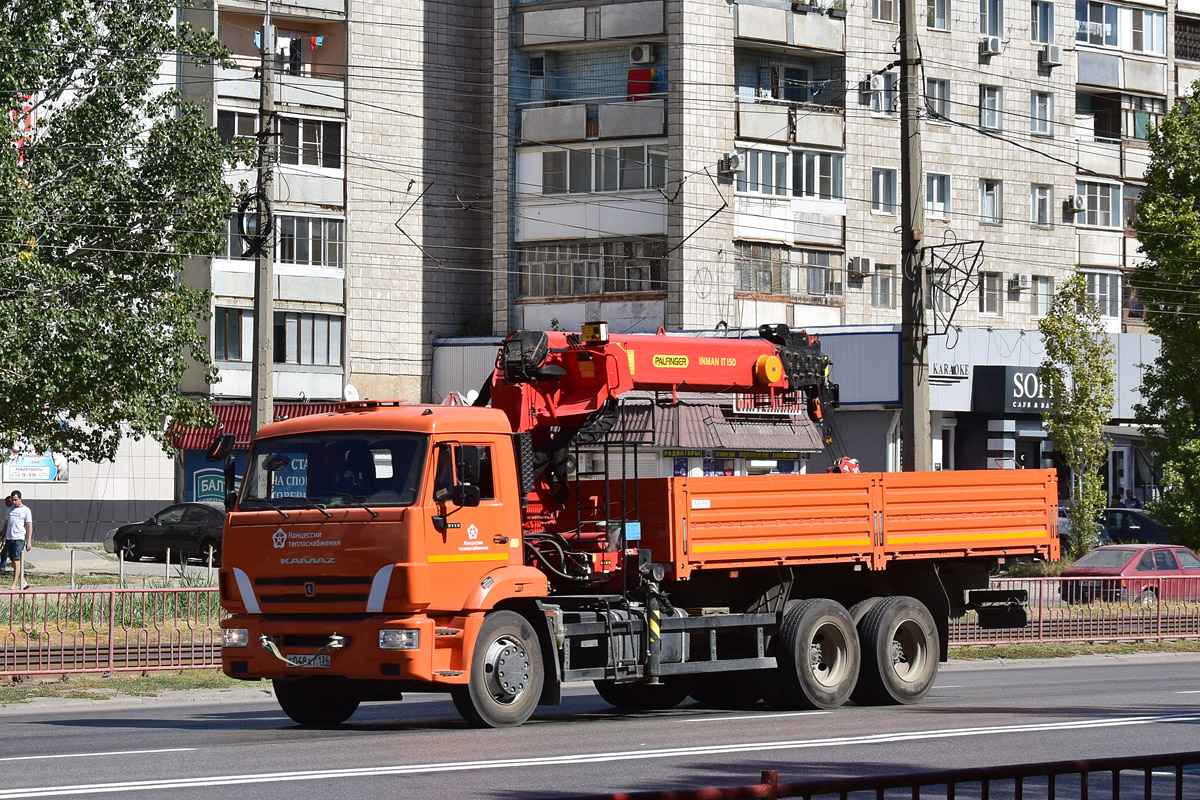 Волгоградская область, № Е 048 АТ 134 — КамАЗ-65115-42