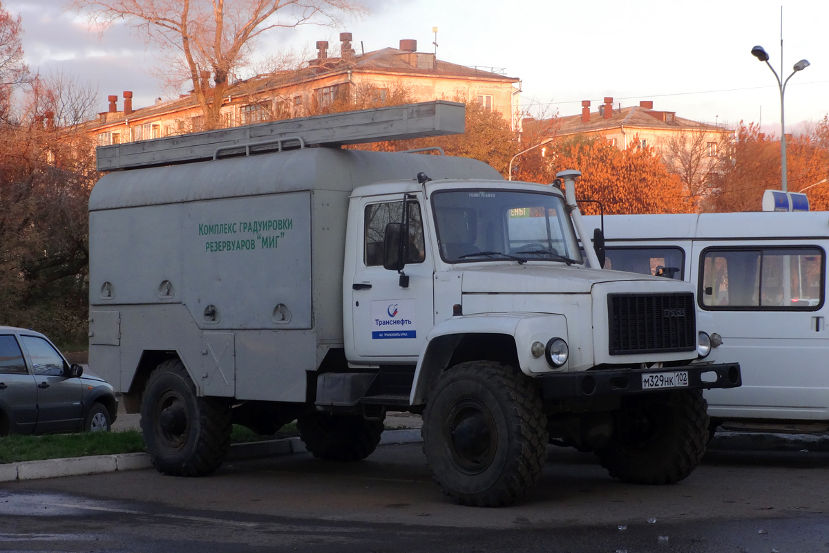 Башкортостан, № М 329 НК 102 — ГАЗ-33081 «Садко»