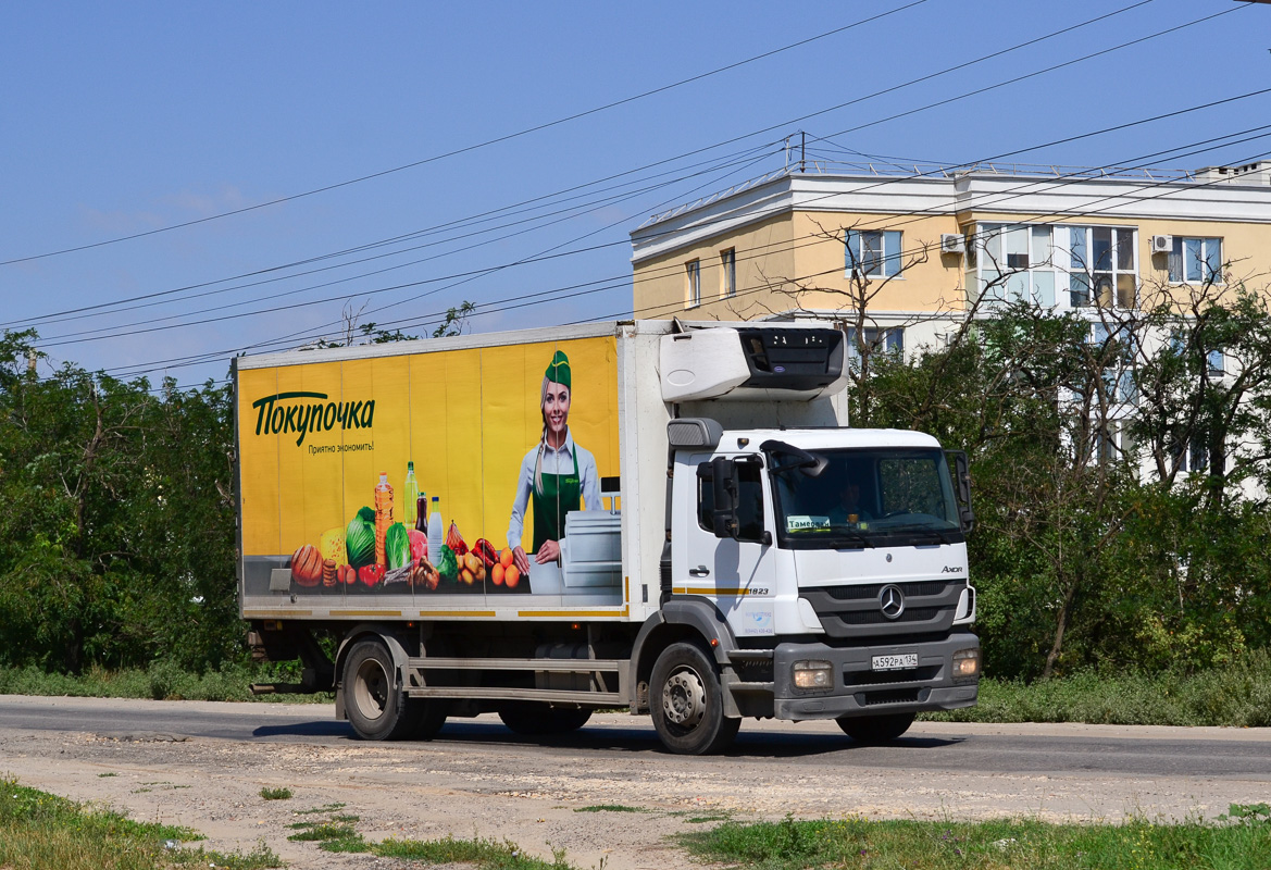 Волгоградская область, № А 592 РА 134 — Mercedes-Benz Axor 1823