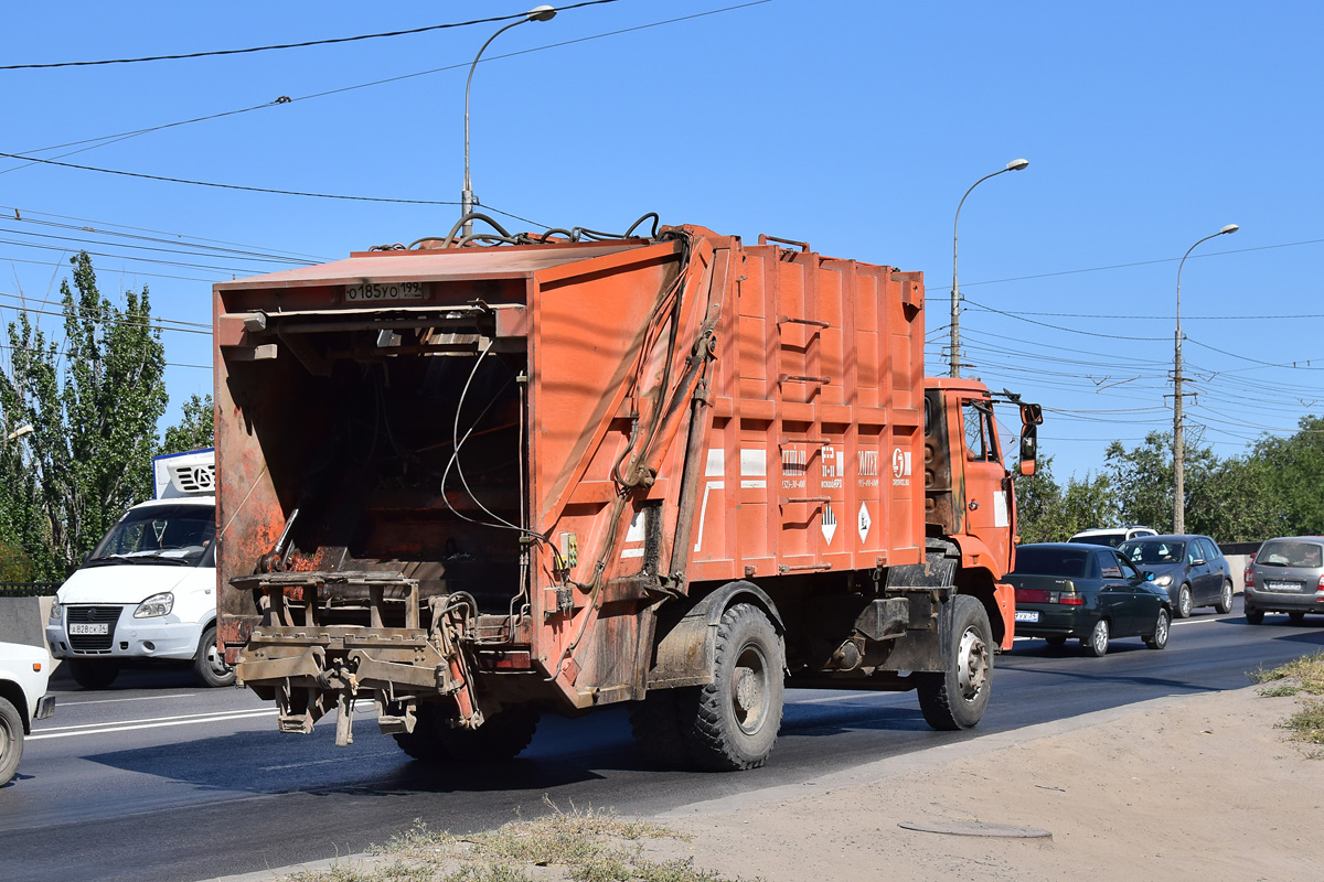 Волгоградская область, № О 185 УО 199 — КамАЗ-53605-62