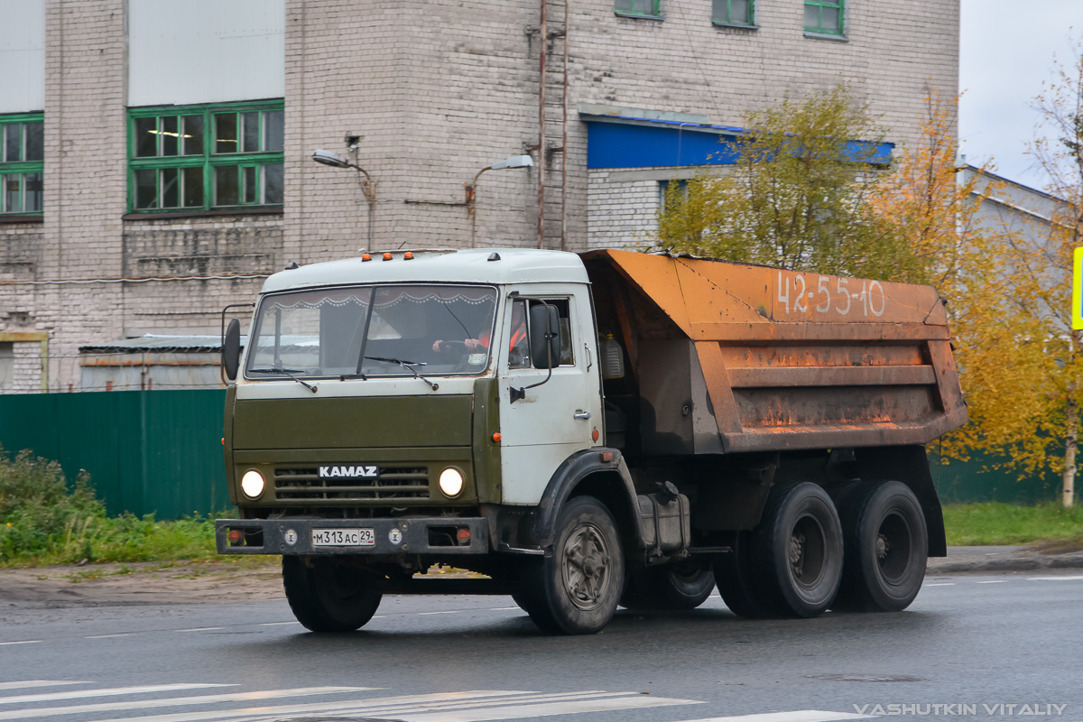 Архангельская область, № М 313 АС 29 — КамАЗ-55111 [551110]