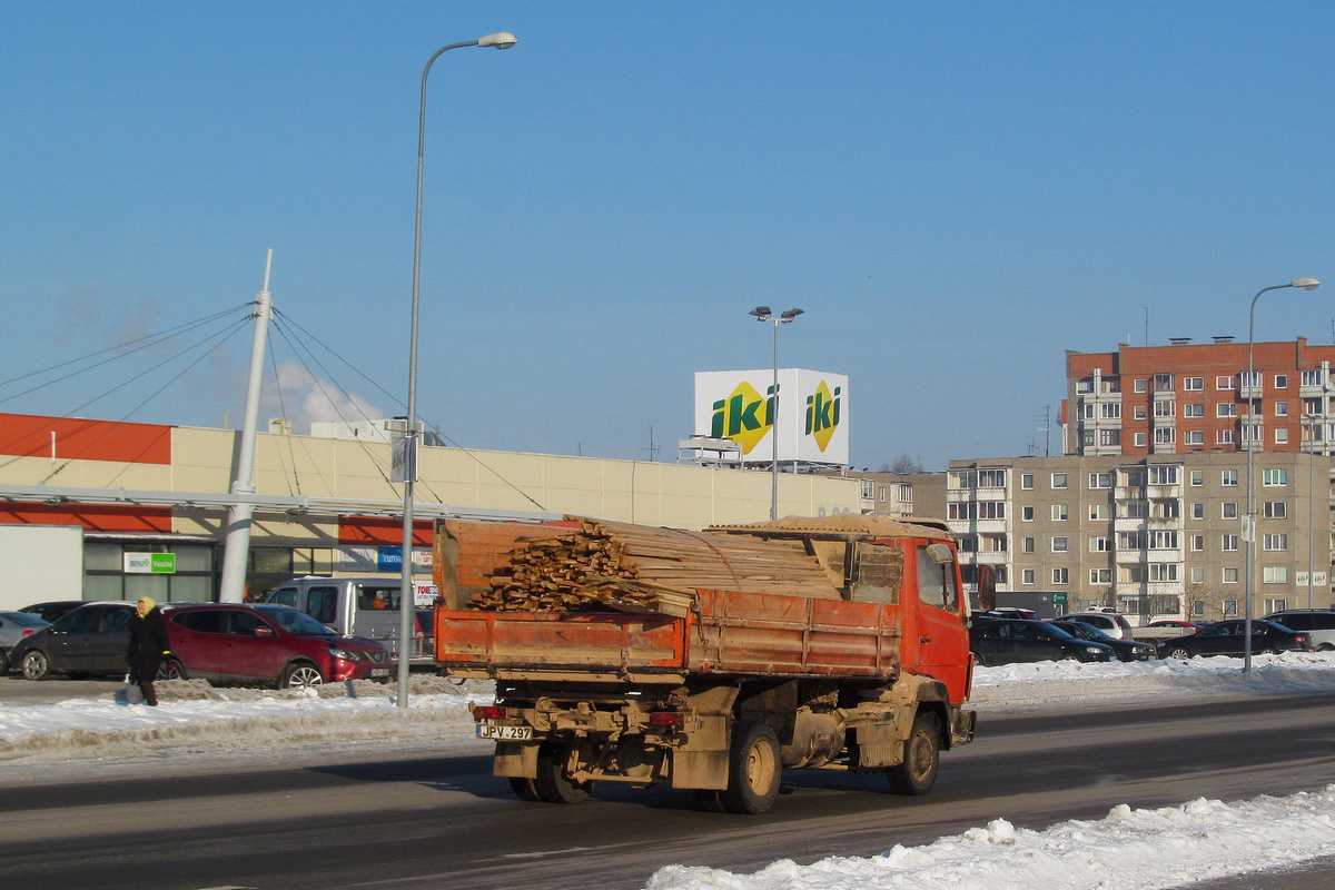 Литва, № JPV 297 — Mercedes-Benz LK (общ. мод.)