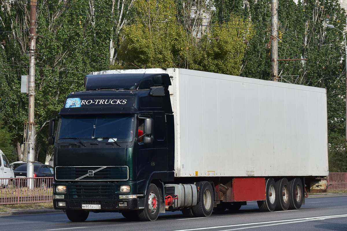 Дагестан, № М 951 КН 05 — Volvo ('1993) FH-Series