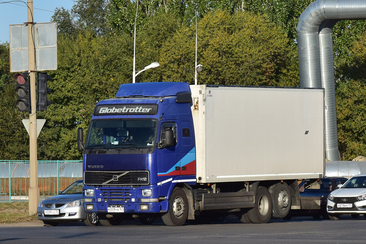 Ростовская область, № М 309 УВ 161 — Volvo ('1993) FH12.420