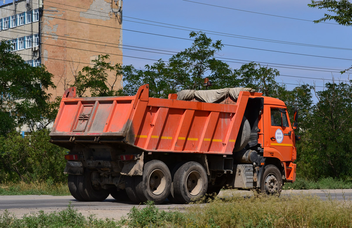 Волгоградская область, № В 979 ЕЕ 134 — КамАЗ-65115-L4