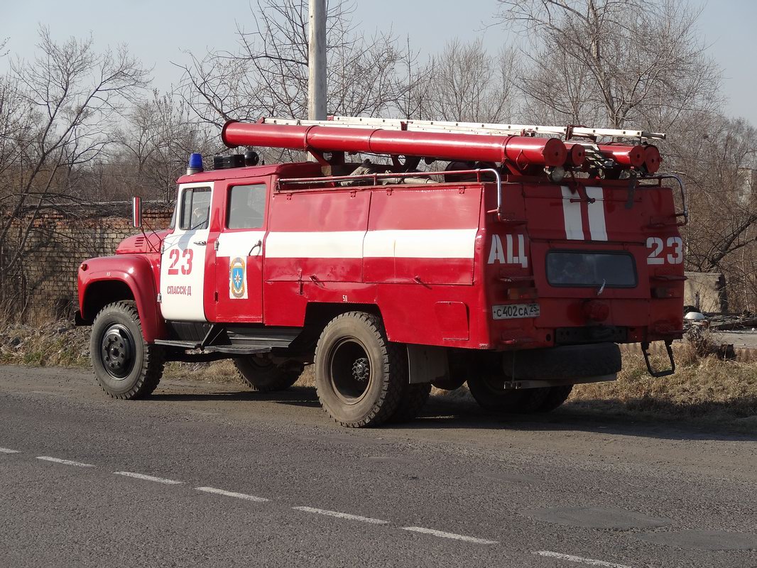 Приморский край, № С 402 СА 25 — ЗИЛ-130 (общая модель)