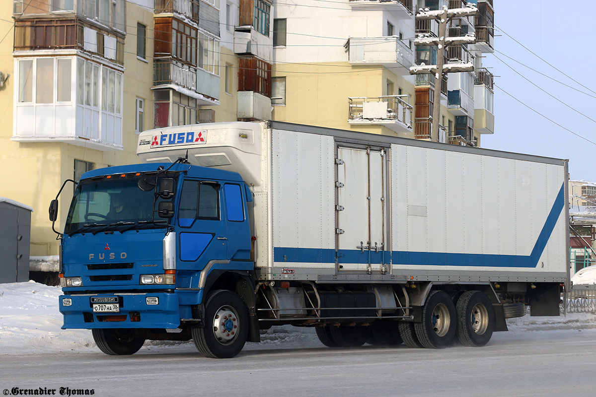 Иркутская область, № О 707 НА 38 — Mitsubishi Fuso The Great