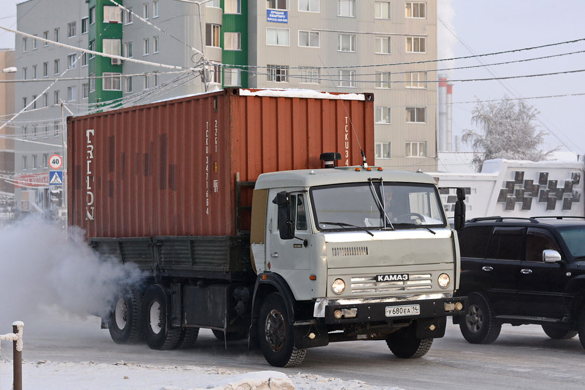 Саха (Якутия), № У 680 ЕА 14 — КамАЗ-53212