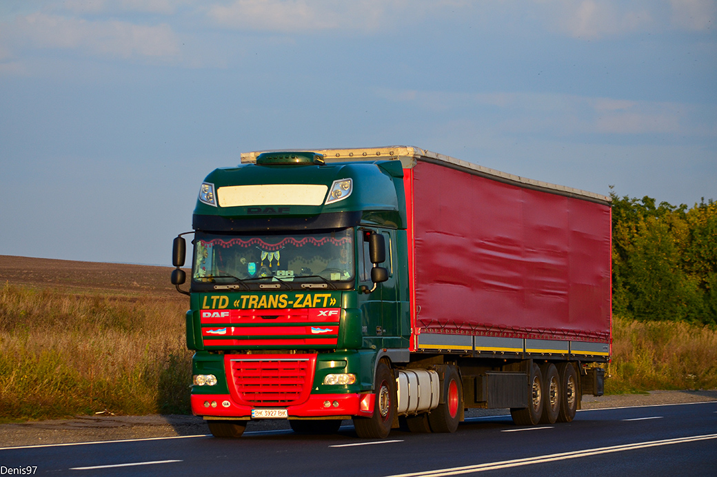 Хмельницкая область, № ВХ 3927 ВХ — DAF XF105 FT