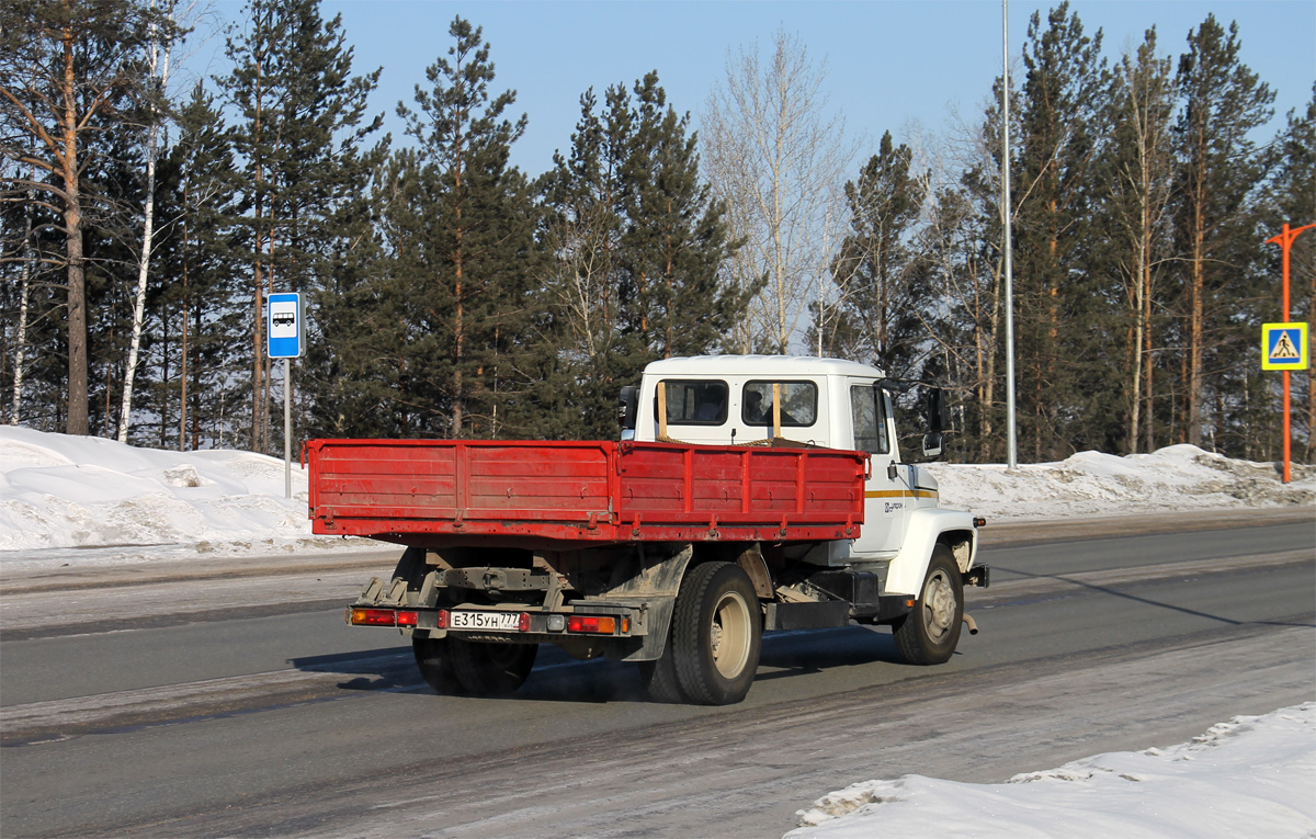 Красноярский край, № Е 315 УН 777 — ГАЗ-3309