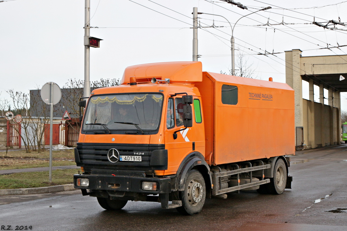 Литва, № ADT 910 — Mercedes-Benz MK 1424