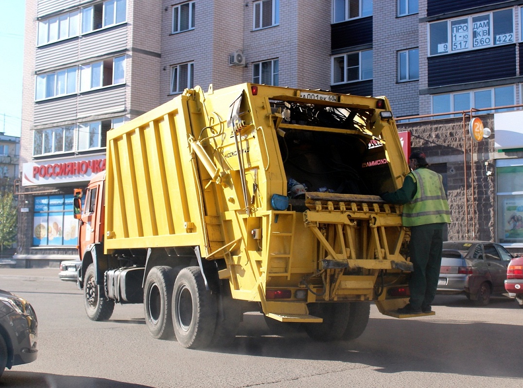 Псковская область, № А 001 ВК 60 — КамАЗ-65115-62